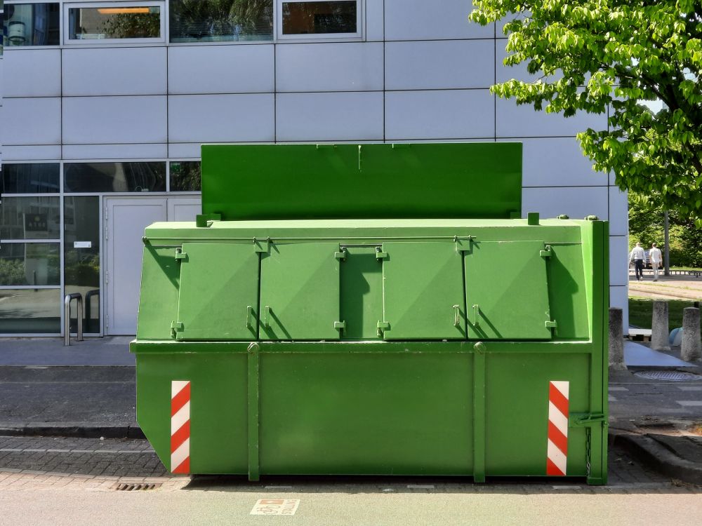 Benne pour déchets et gravats - Entreprise Debrenne